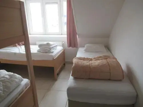 Ambasadeur 0410