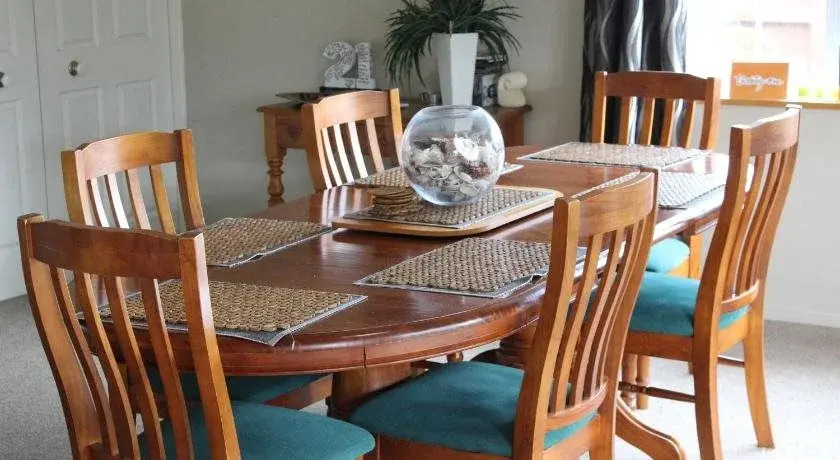 Royal Palms Papamoa Bed & Breakfast