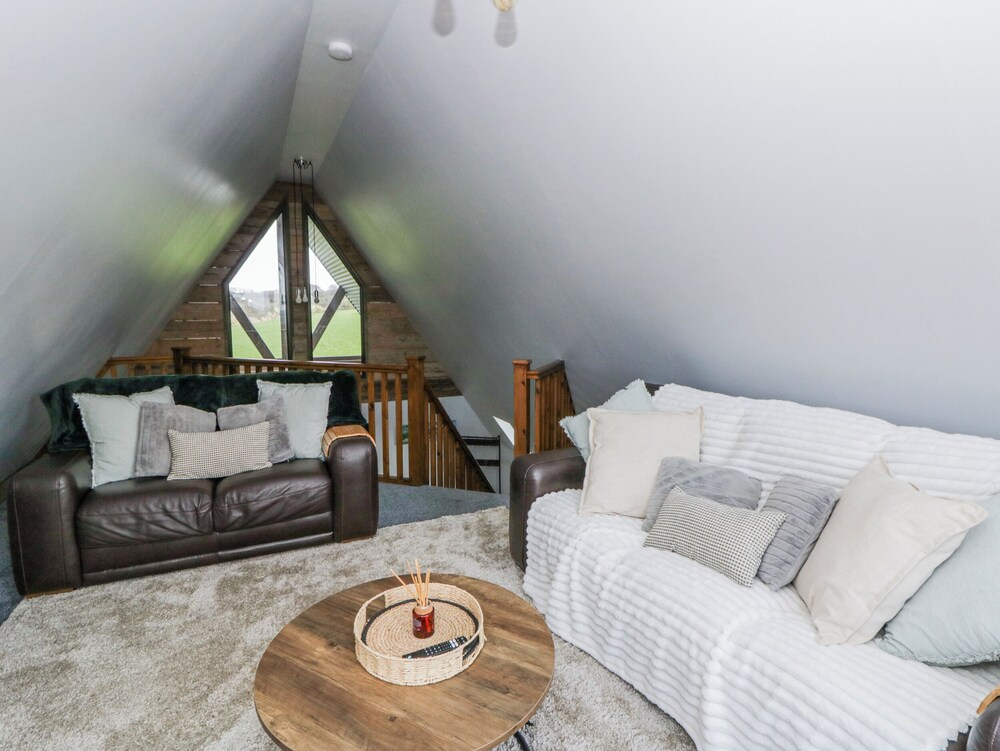 Valley View Hideaway