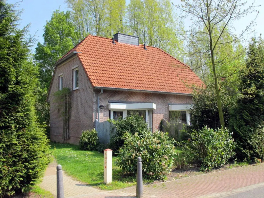 House Tossens Tossens 27356