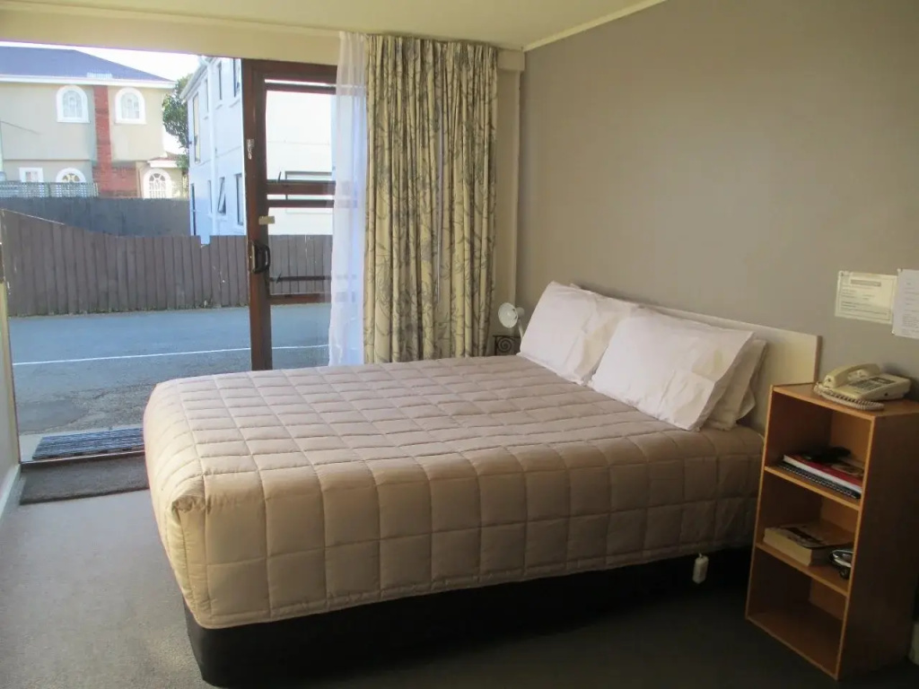 Merivale Court One Bedroom Apartment