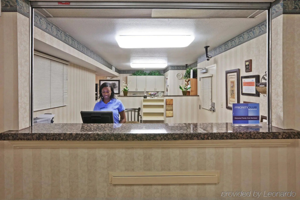 Sonesta Simply Suites Dallas Richardson
