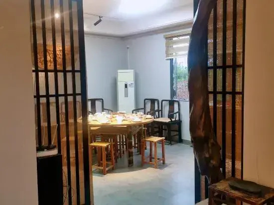 Dazhumeng Old House Homestay