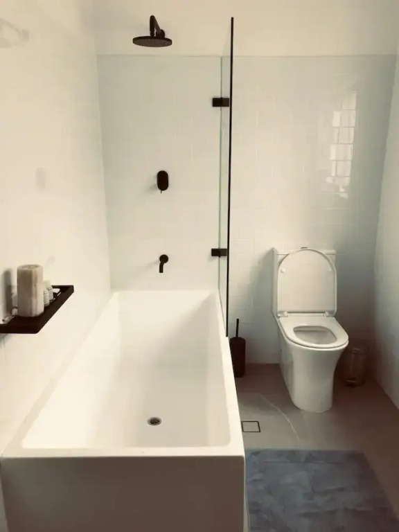 Ocean views 2 Bedroom apartment