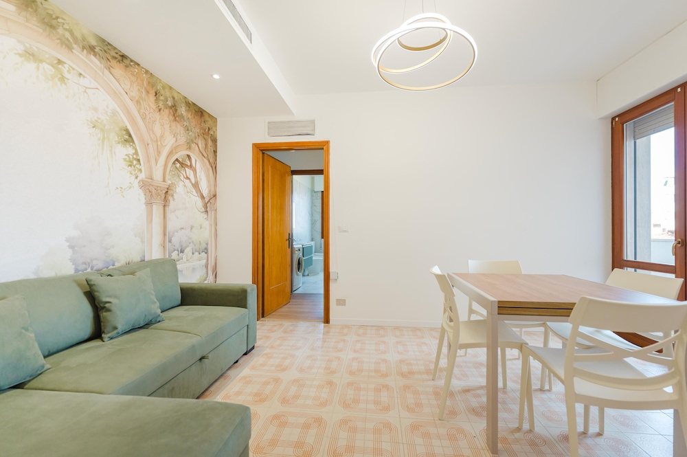 Lily Flat - 15 min from Venice