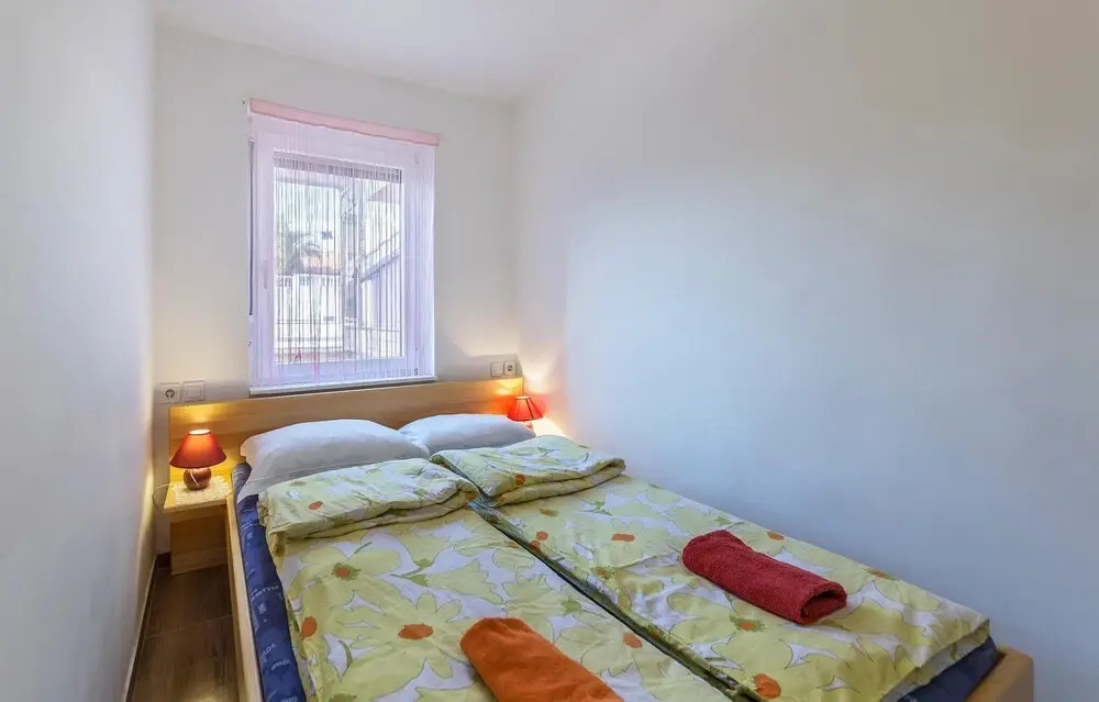 Beautiful Apartment in Barbariga With 1 Bedrooms and Wifi