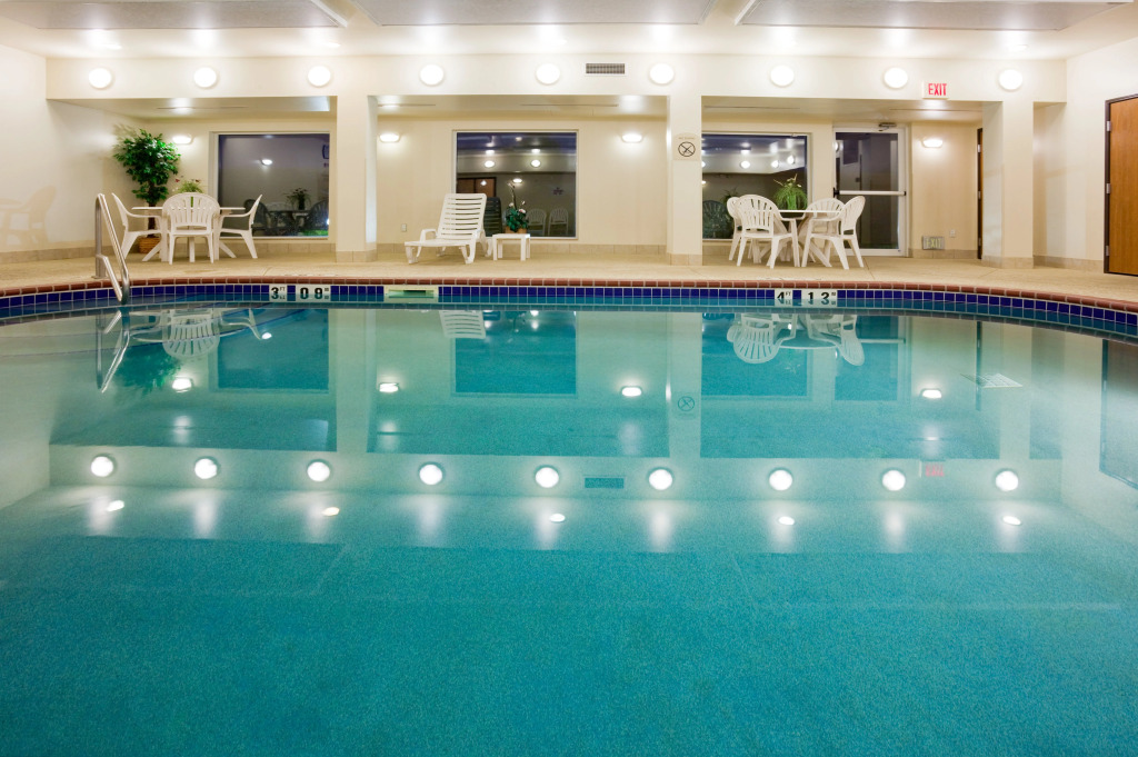 Holiday Inn Express & Suites Yankton by IHG