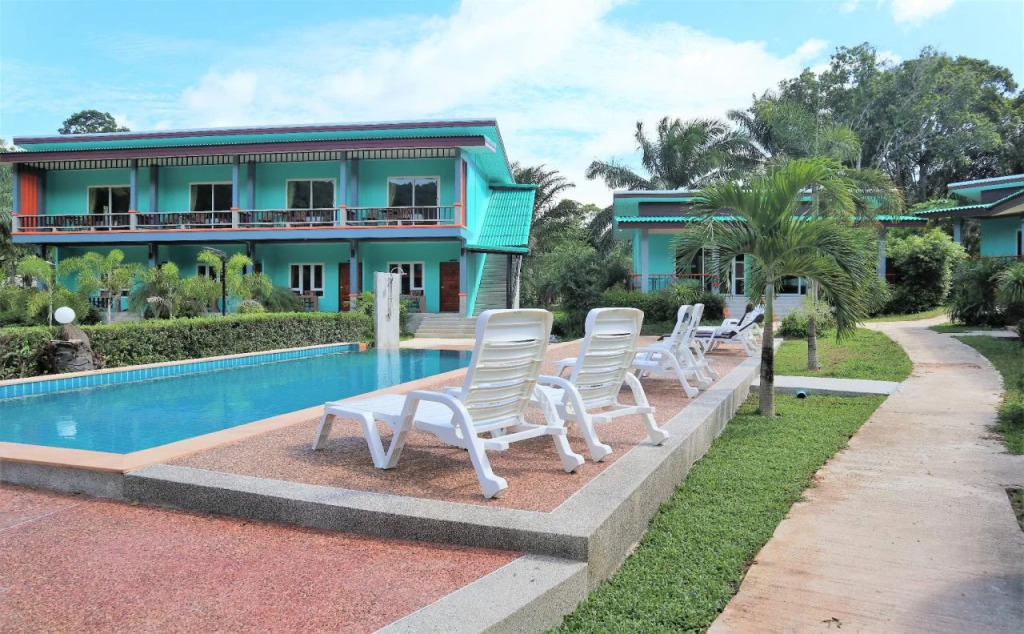 Tum Mai Kaew Lanta Resort
