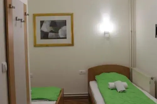 Hostel Wake Up