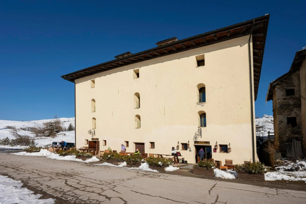 Hotel Dimora Storica La Mirandola