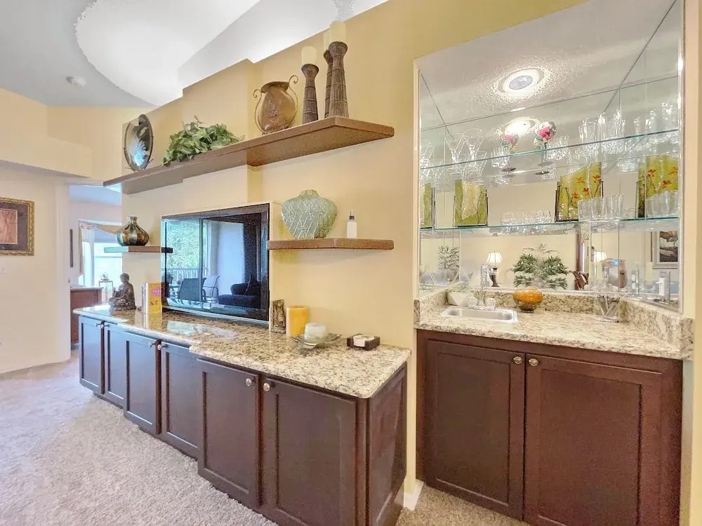 Stoneybrook Condo #926