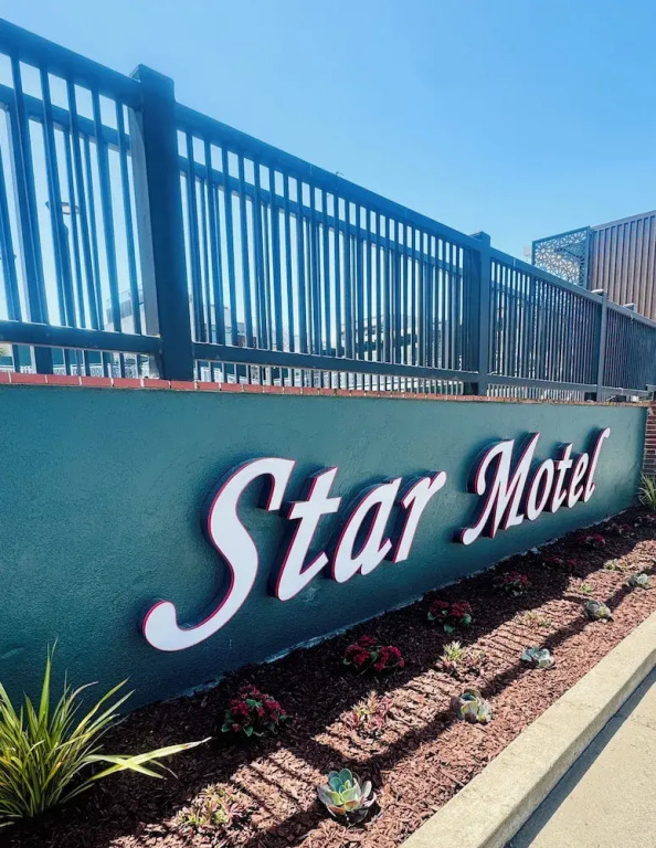 Star Motel