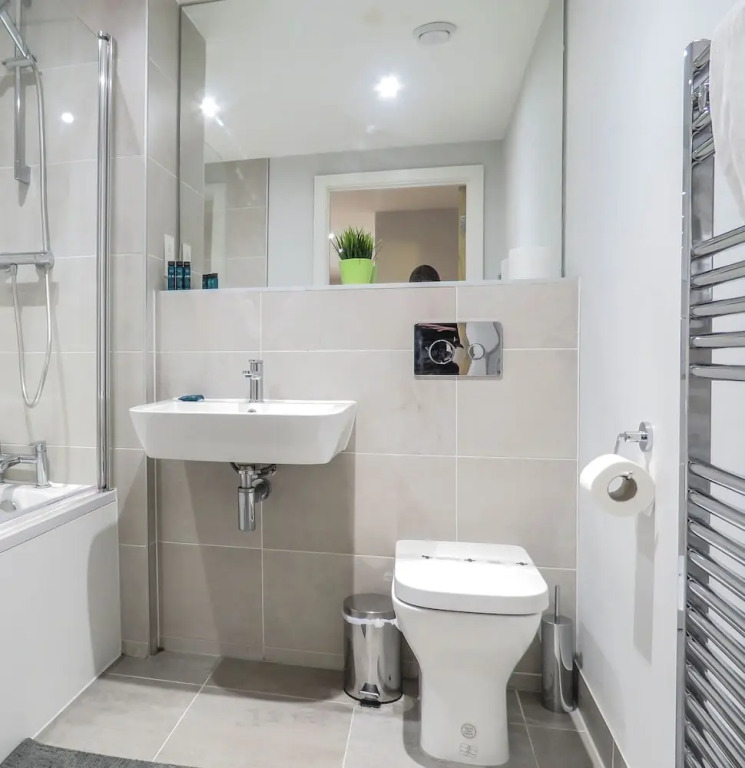 Tudors eSuites City Centre House