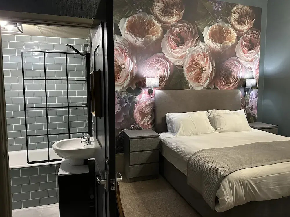 Queensmead Hotel