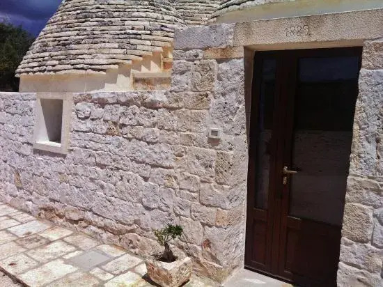 Trulli Caroli