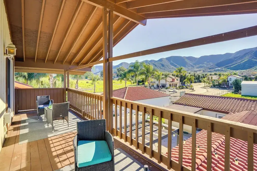 Waterfront Getaway on Lake Elsinore w/ Swim Spa