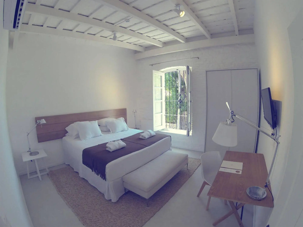 Charco Hotel