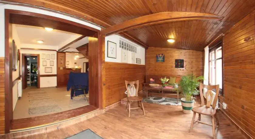 Balu Pension