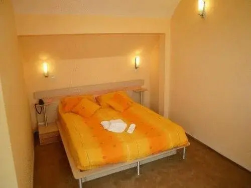 Suri Guesthouse