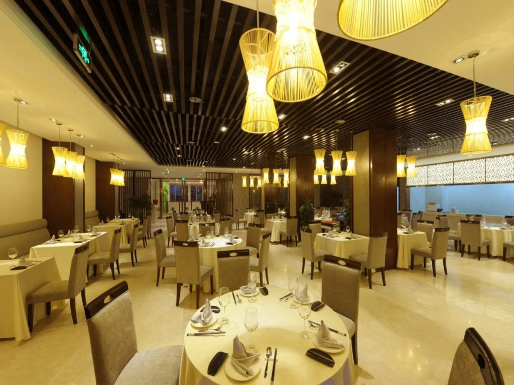Expo Plaza Hotel Qingdao