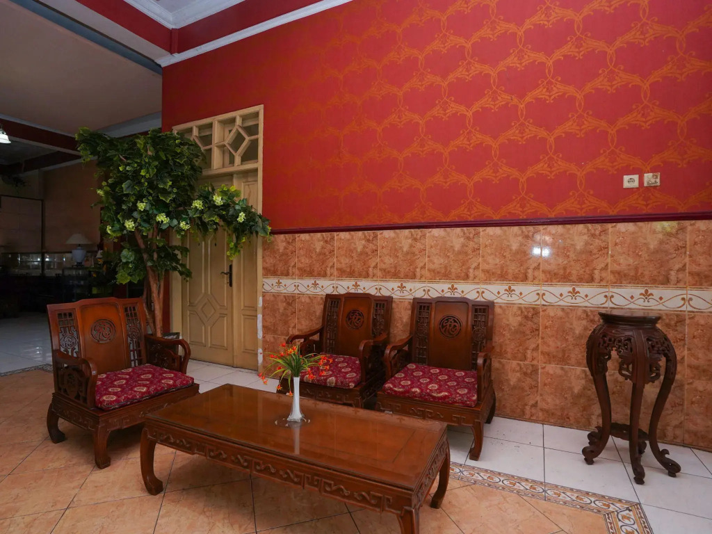 RedDoorz Syariah at Mojosari