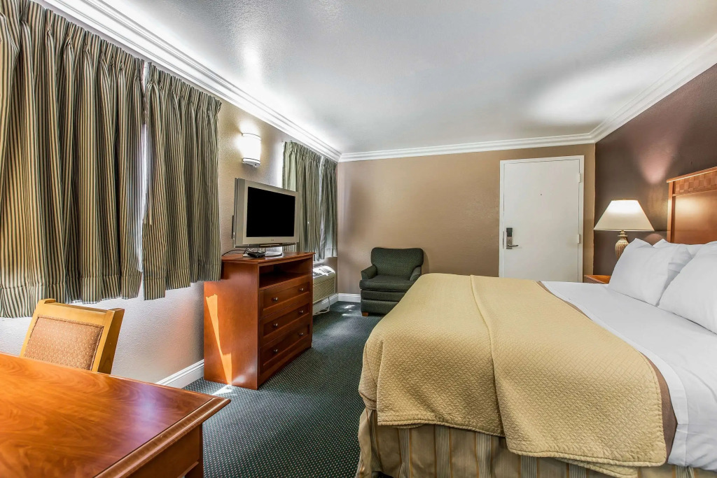 Rodeway Inn Ventura Midtown