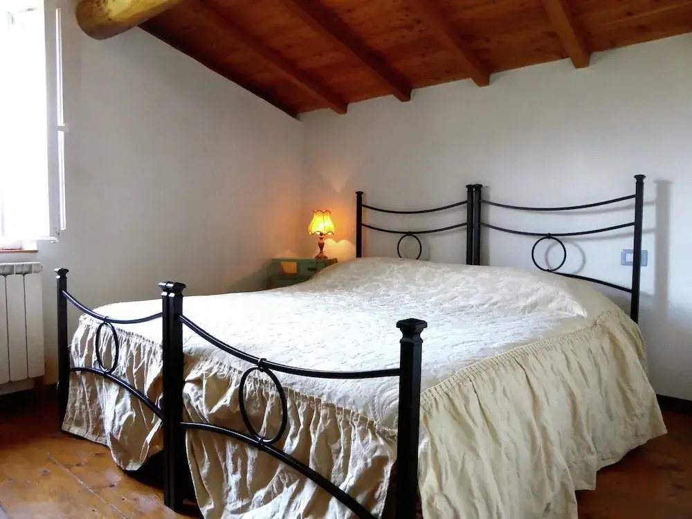 Cottage in Casoli near Ski Slopes