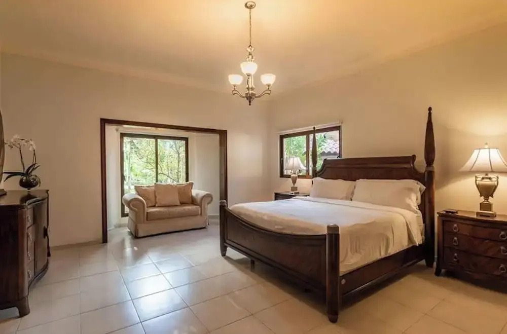 Srvittinivillas Brres/16 Spacius Villa / Large Family/ Group/ Couples/holiday