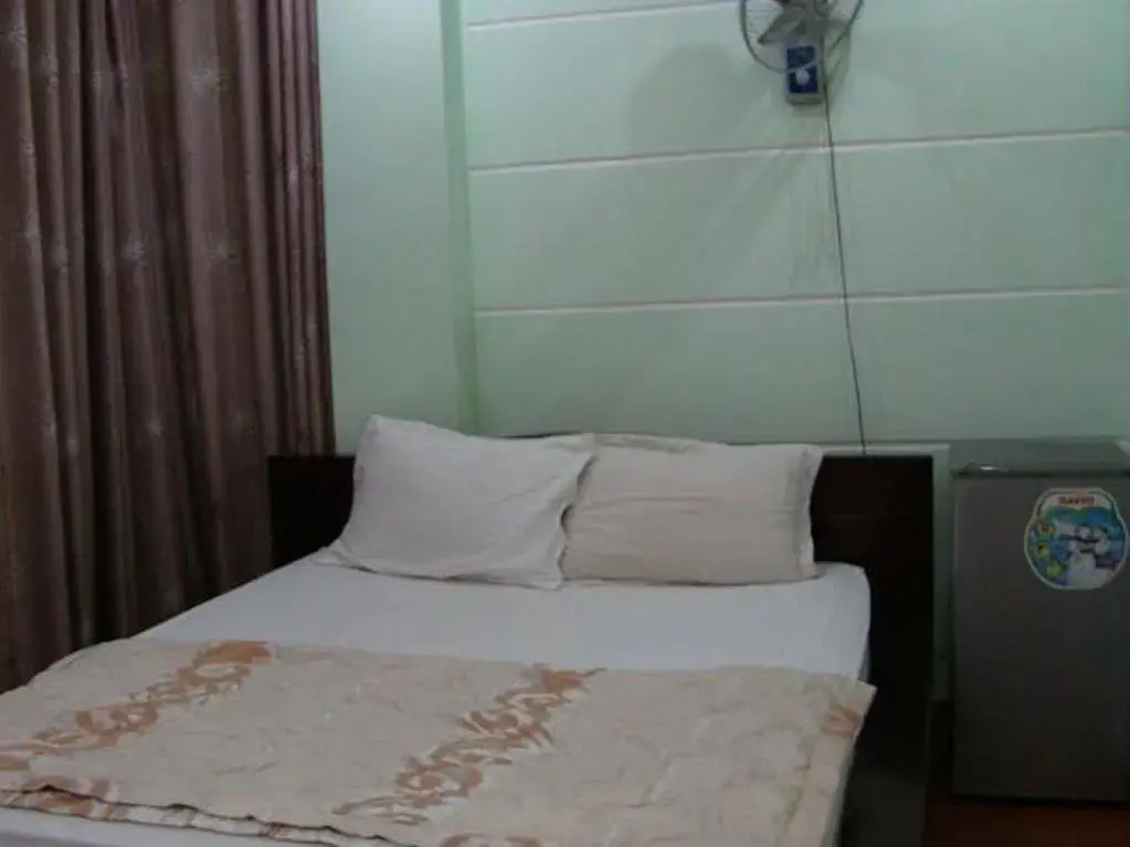 Loan Phuong Hotel