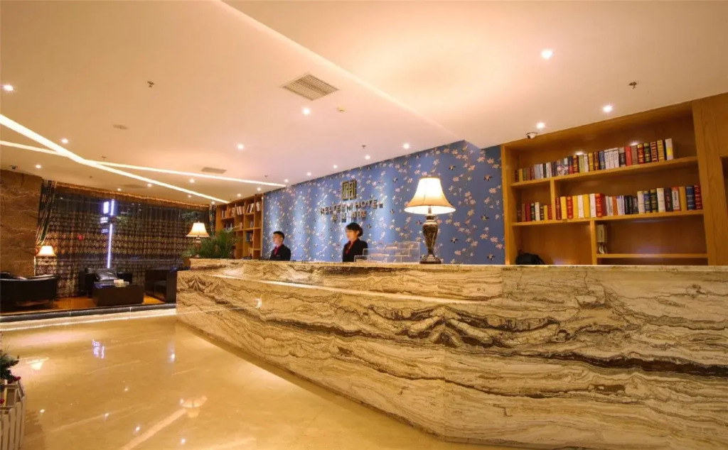Relteem Hotel