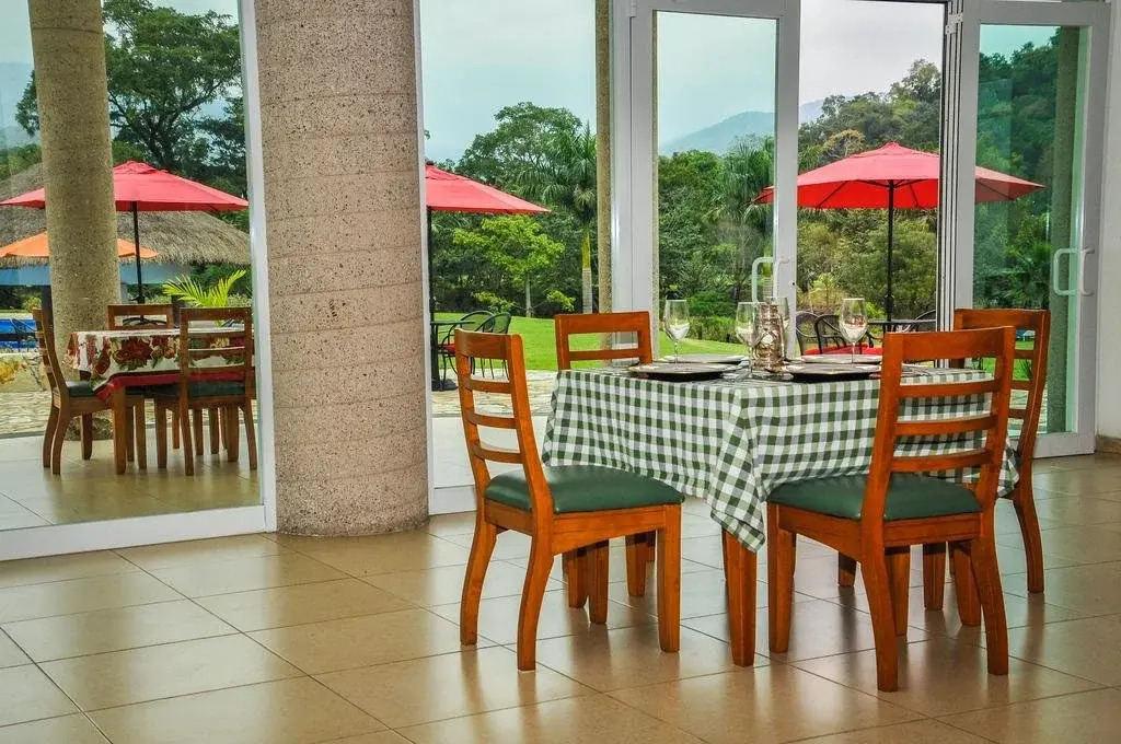 Yaxja Hotel Tamasopo