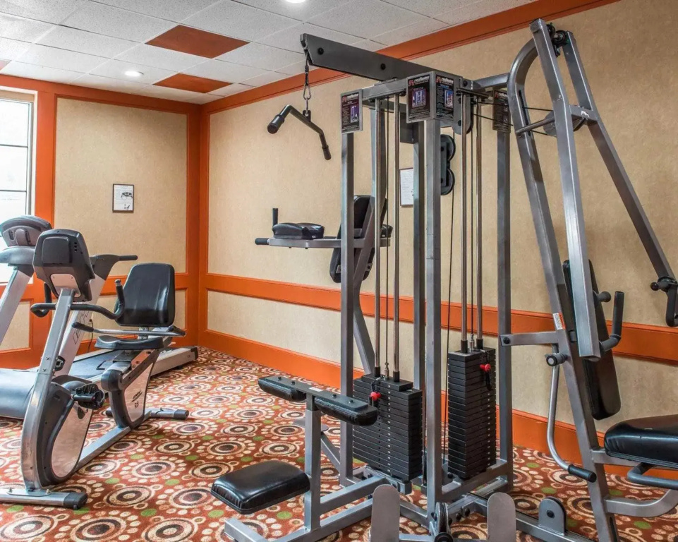 Quality Inn & Suites Indiana South