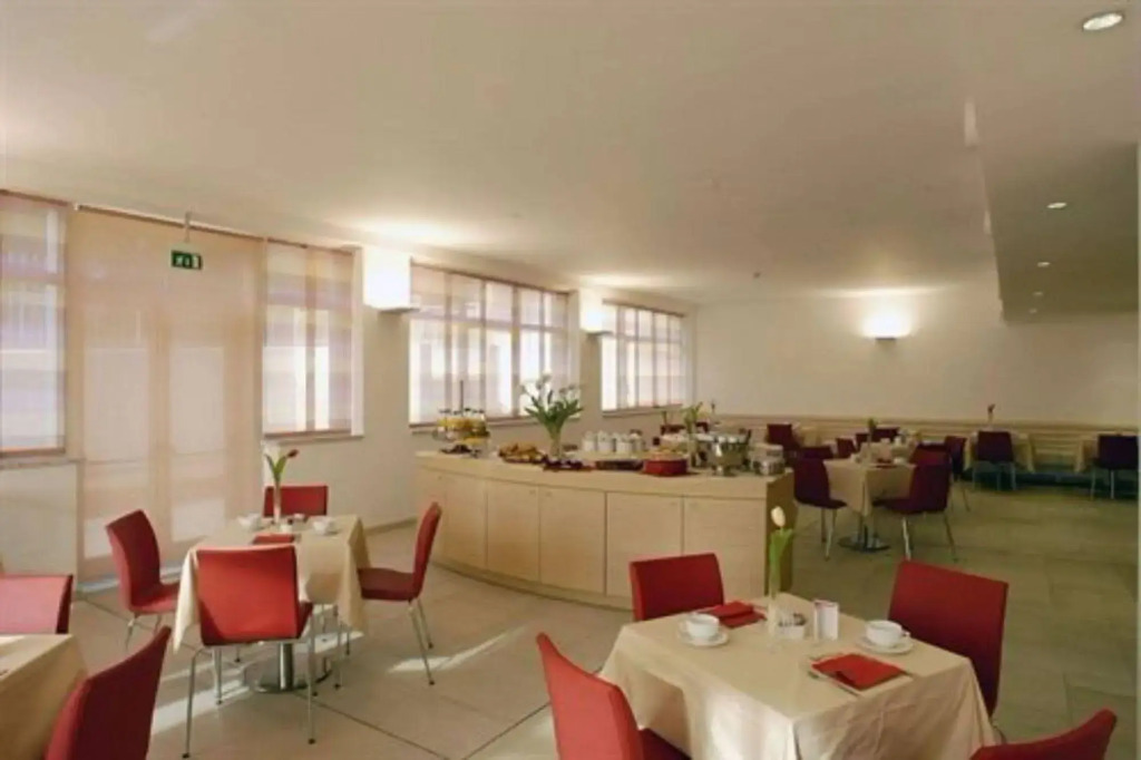 B&B HOTEL Remilia