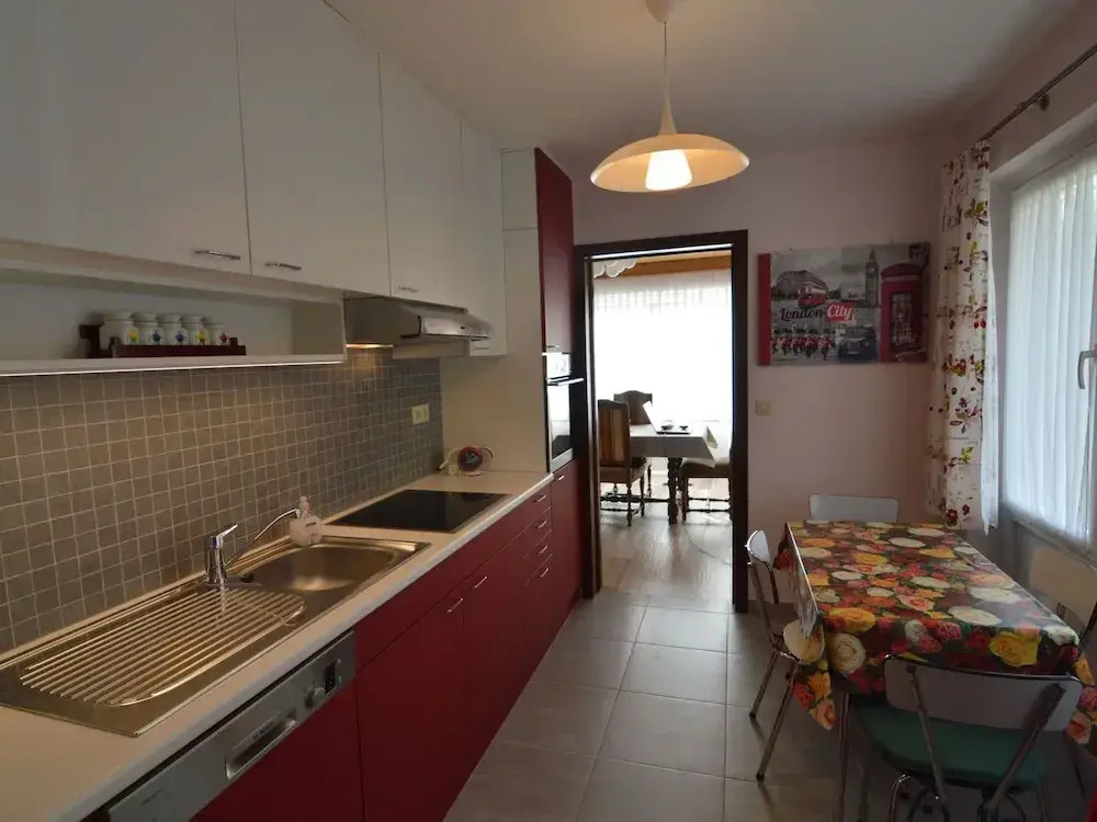 Holiday Home in Stavelot Near Tennis Court