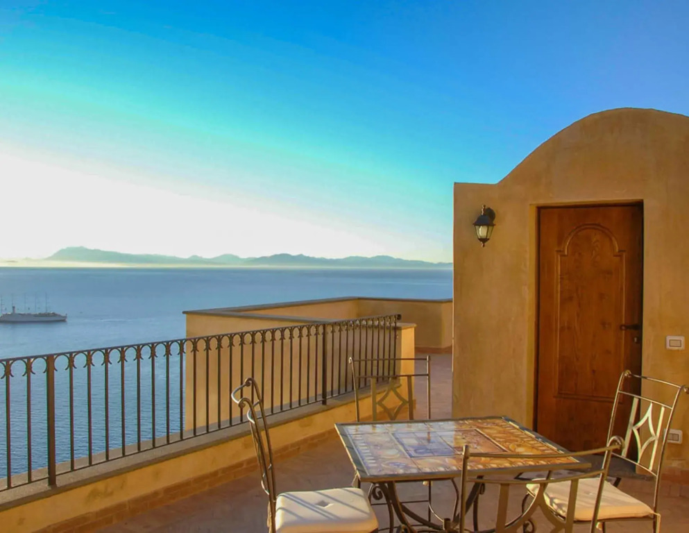 Villa Tramonto