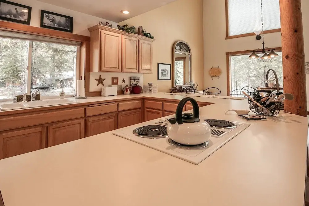 Pine Tree Cottage in Plain