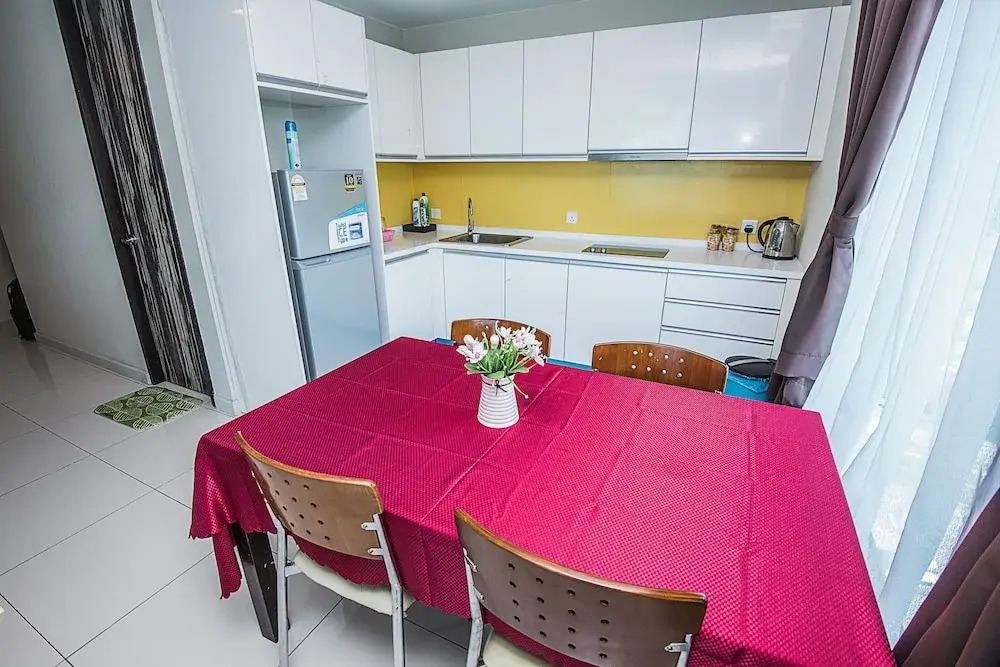 Sabah Homestay at KK Sky Suite