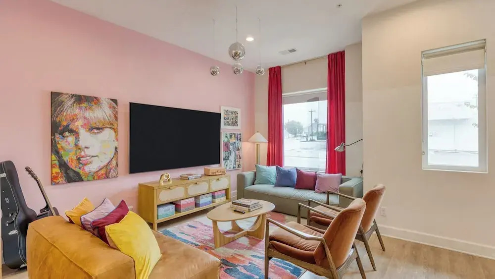 Sleeps 44 4 Themed Lofts w/ Skyline Balconies, Neon Backdrops & Glam Kitchensperfect for Nashville Group Stays The Swift Retreat by Avantstay