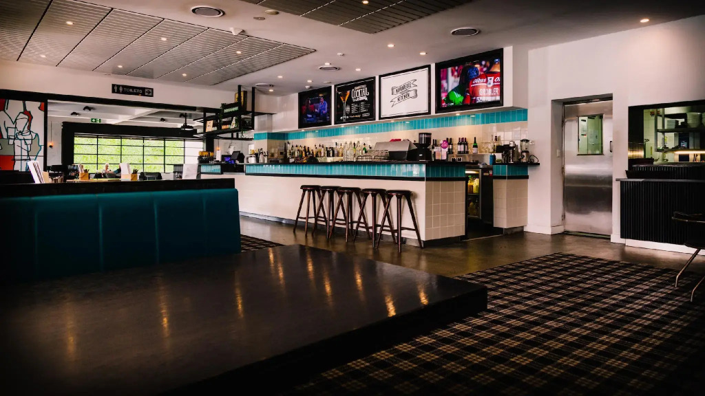 Coolangatta Sands Hostel