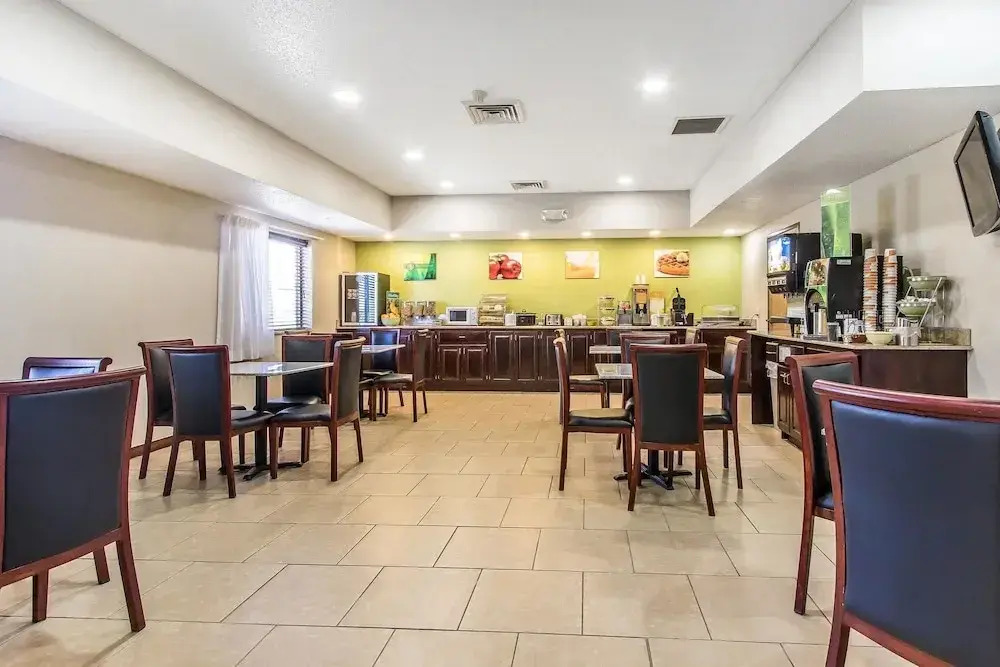 Super 8 Lavergne Smyrna Area
