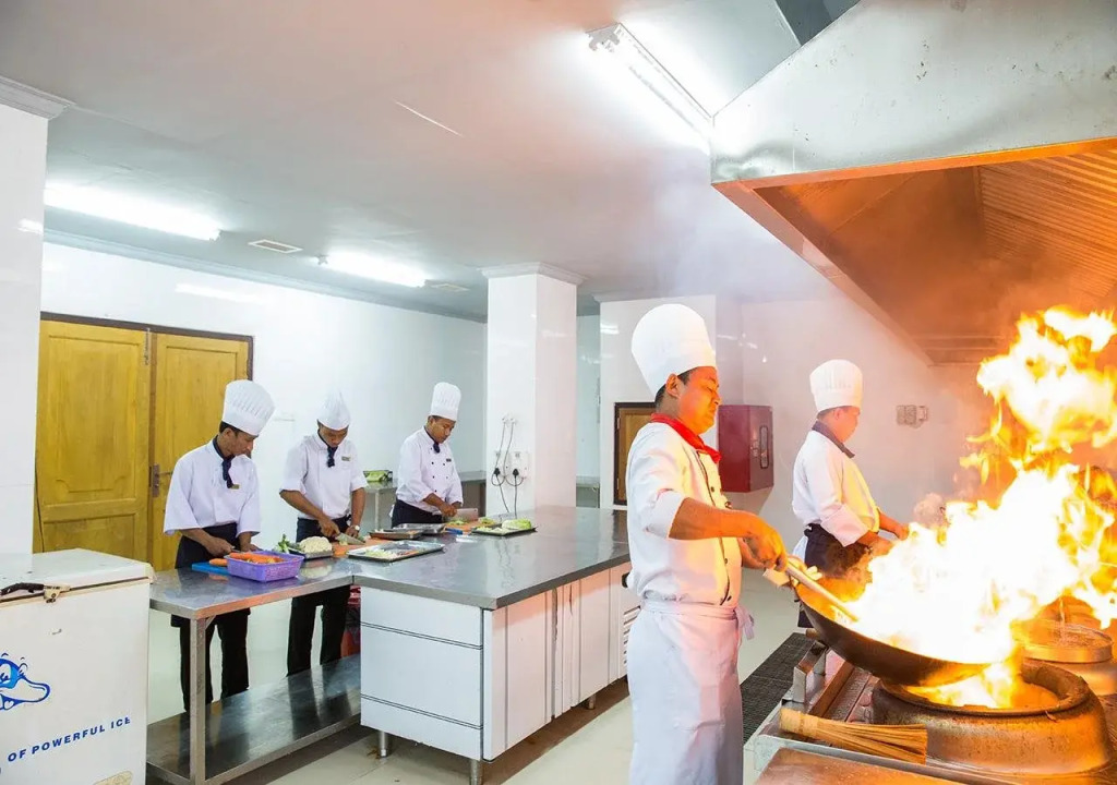 KMA Naypyitaw Hotel
