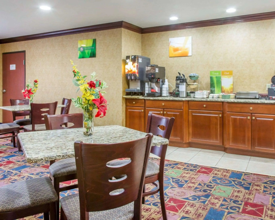 Quality Inn & Suites