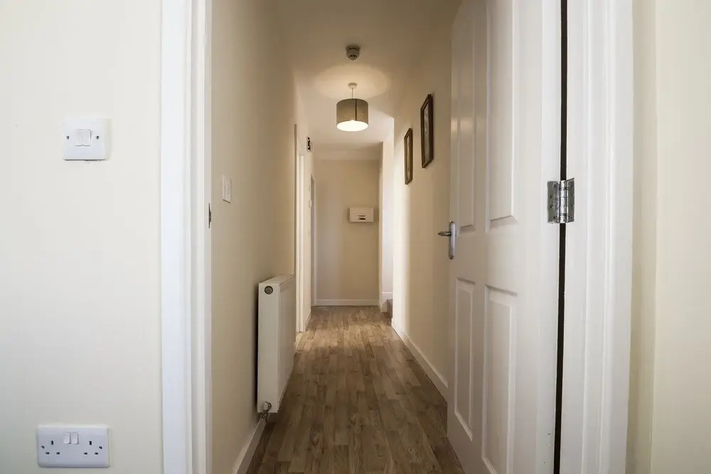 The Sail, Two Bedroom Apartment - Tenby