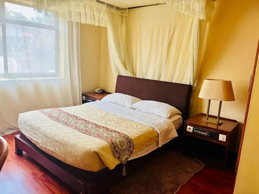 Fang Fang Suites