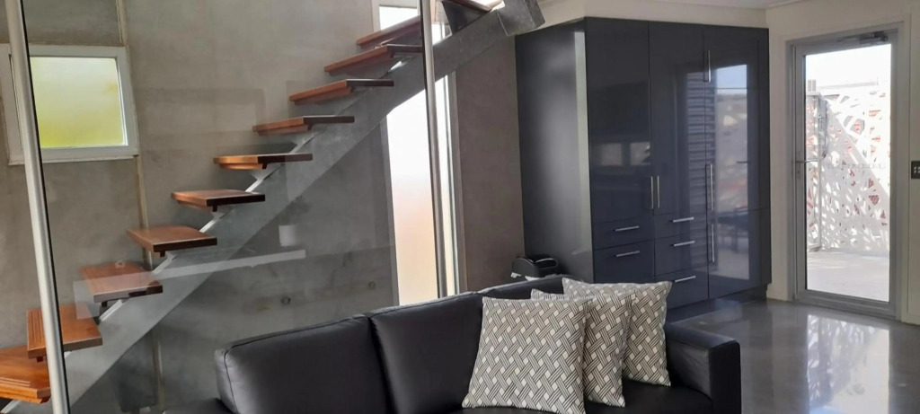 Impressive Central Apartment