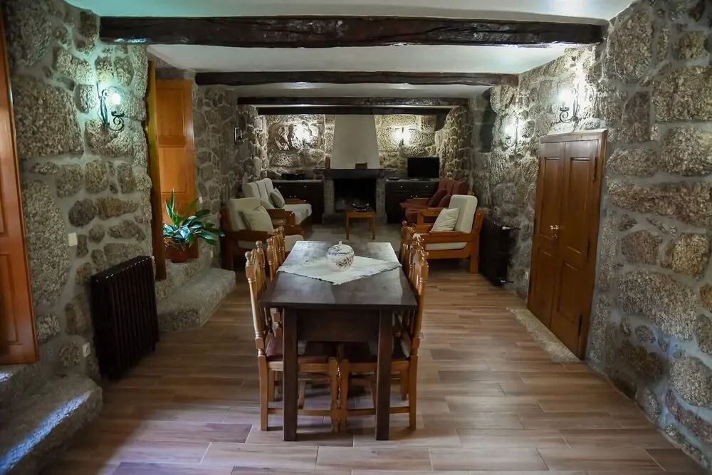 Rustic House with Swimming Pool, Vieira Minho by Izibookings