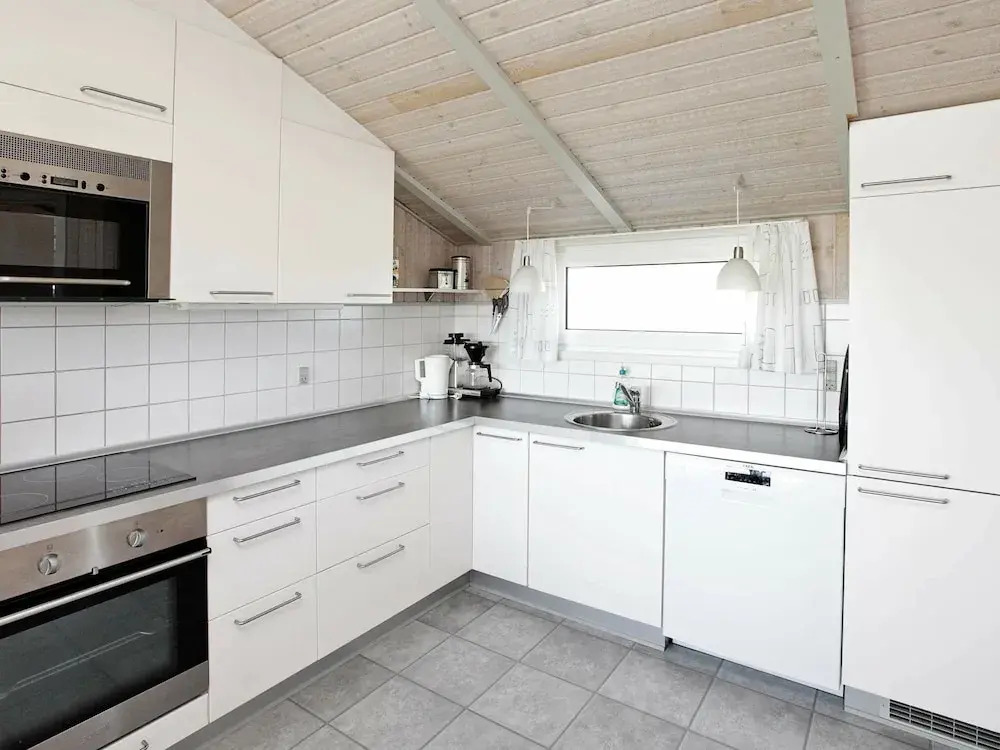 Sprawling Holiday Home at Hvide Sande With Indoor Whirlpool