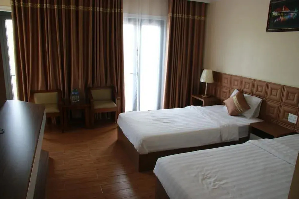 Thành Long Hotel