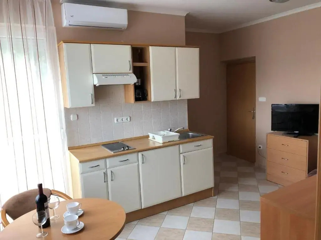 József Apartments House