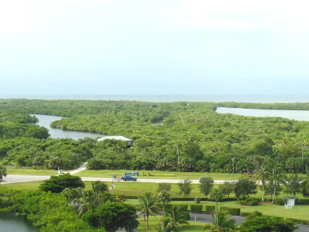 Lovers Key Resort 1108